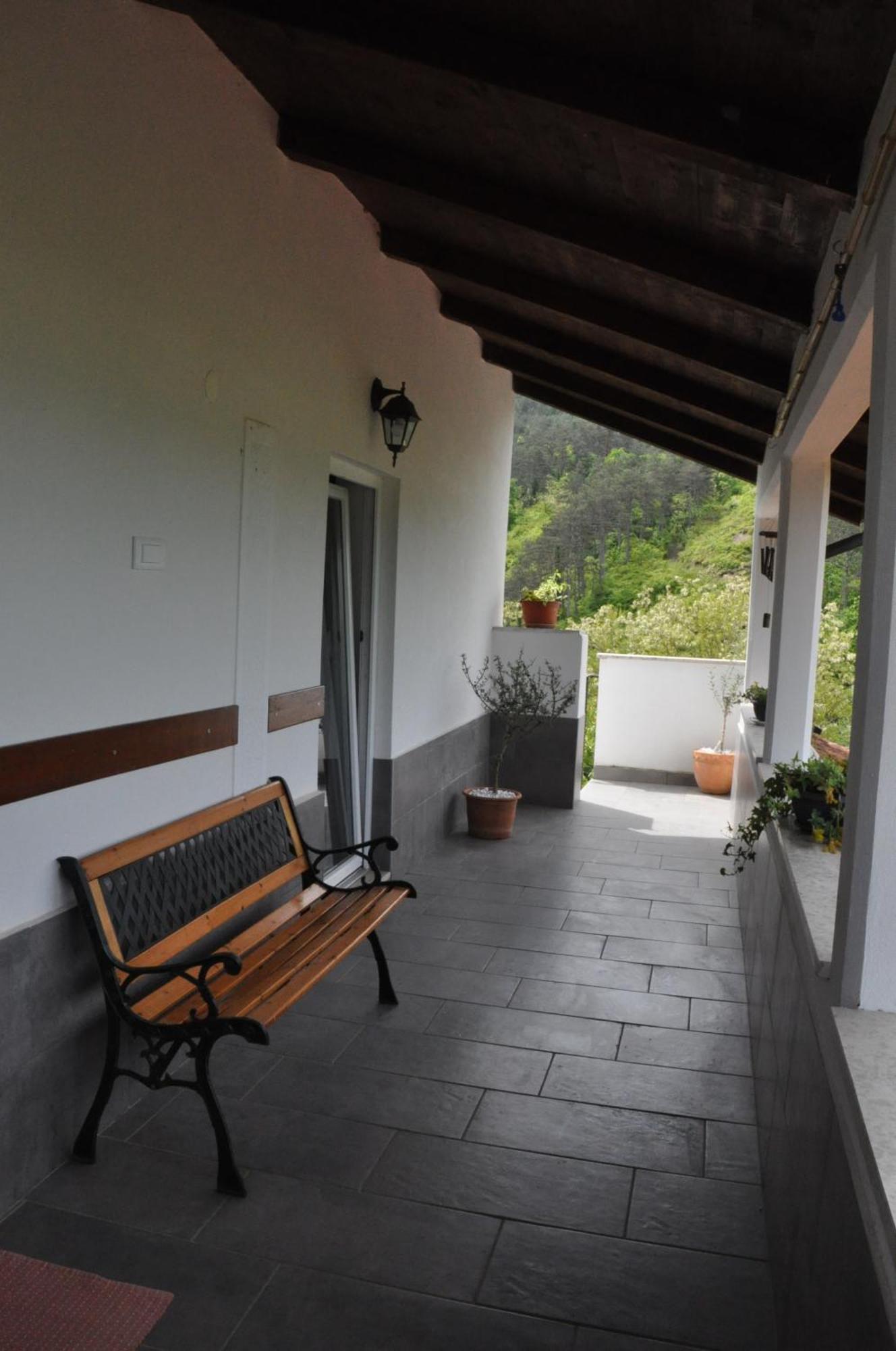 Guest House Most ブゼト エクステリア 写真